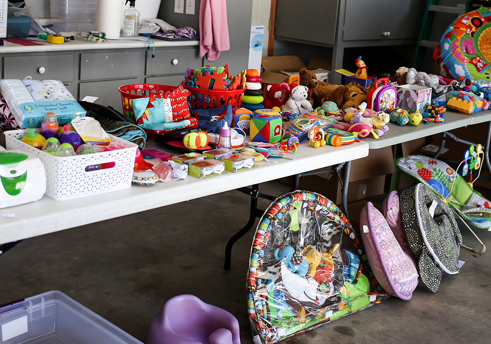 How to Price Kids' Stuff, Toys, and Clothes at a Garage Sale
