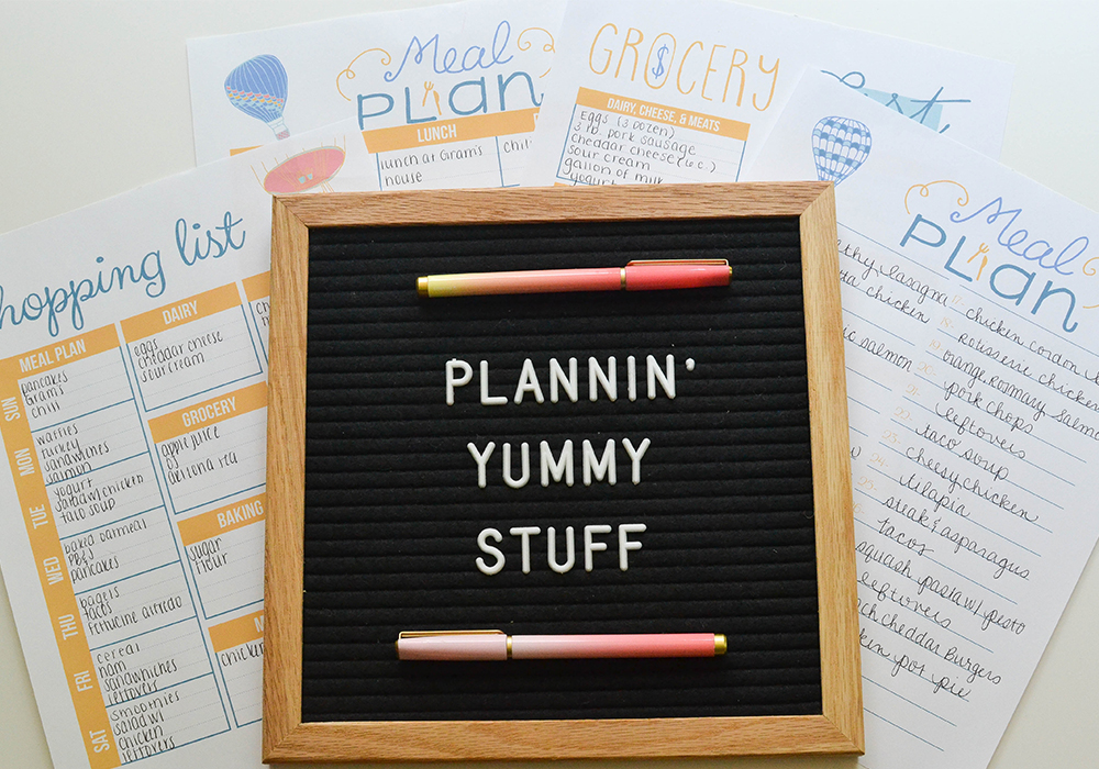 Free planner printables every month! Check out these September planner pages.
