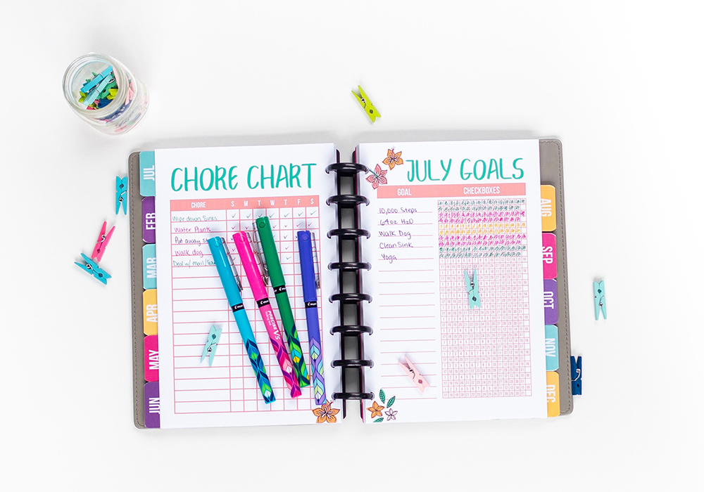 Download a FREE printable chore chart, plus tips on how to put it to use!